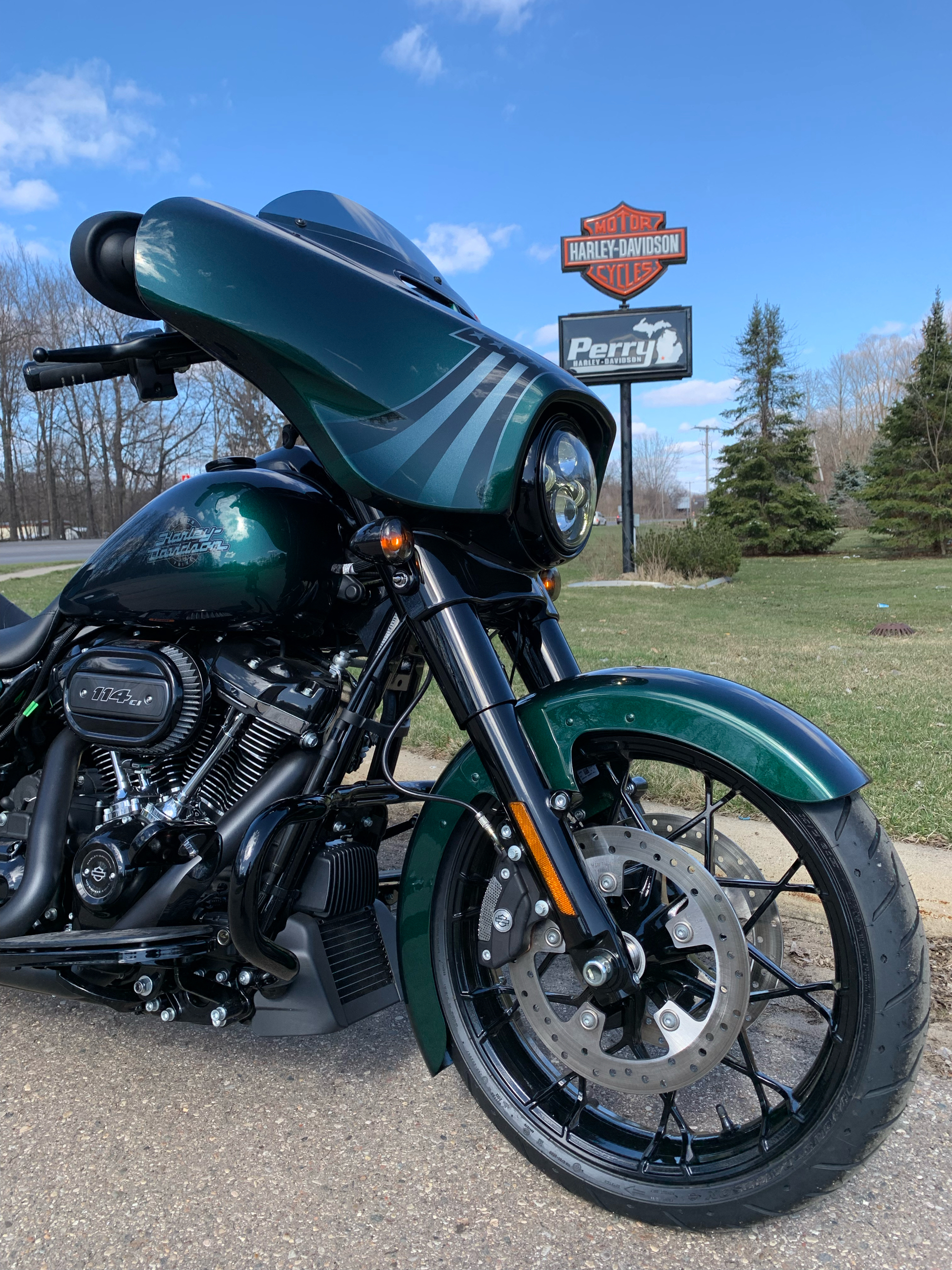 2021 Harley-Davidson Street Glide® Special in Portage, Michigan - Photo 10