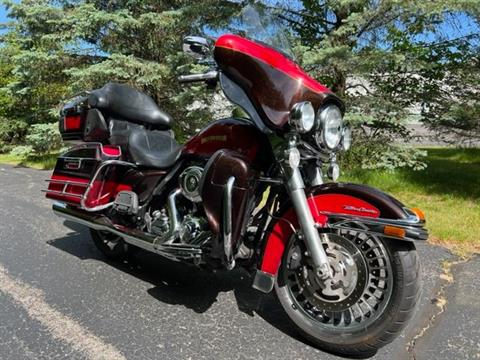 2010 Harley-Davidson Ultra Classic® Electra Glide® in Portage, Michigan - Photo 5