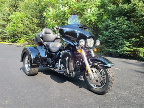 2023 Harley-Davidson Tri Glide® Ultra in Portage, Michigan - Photo 2
