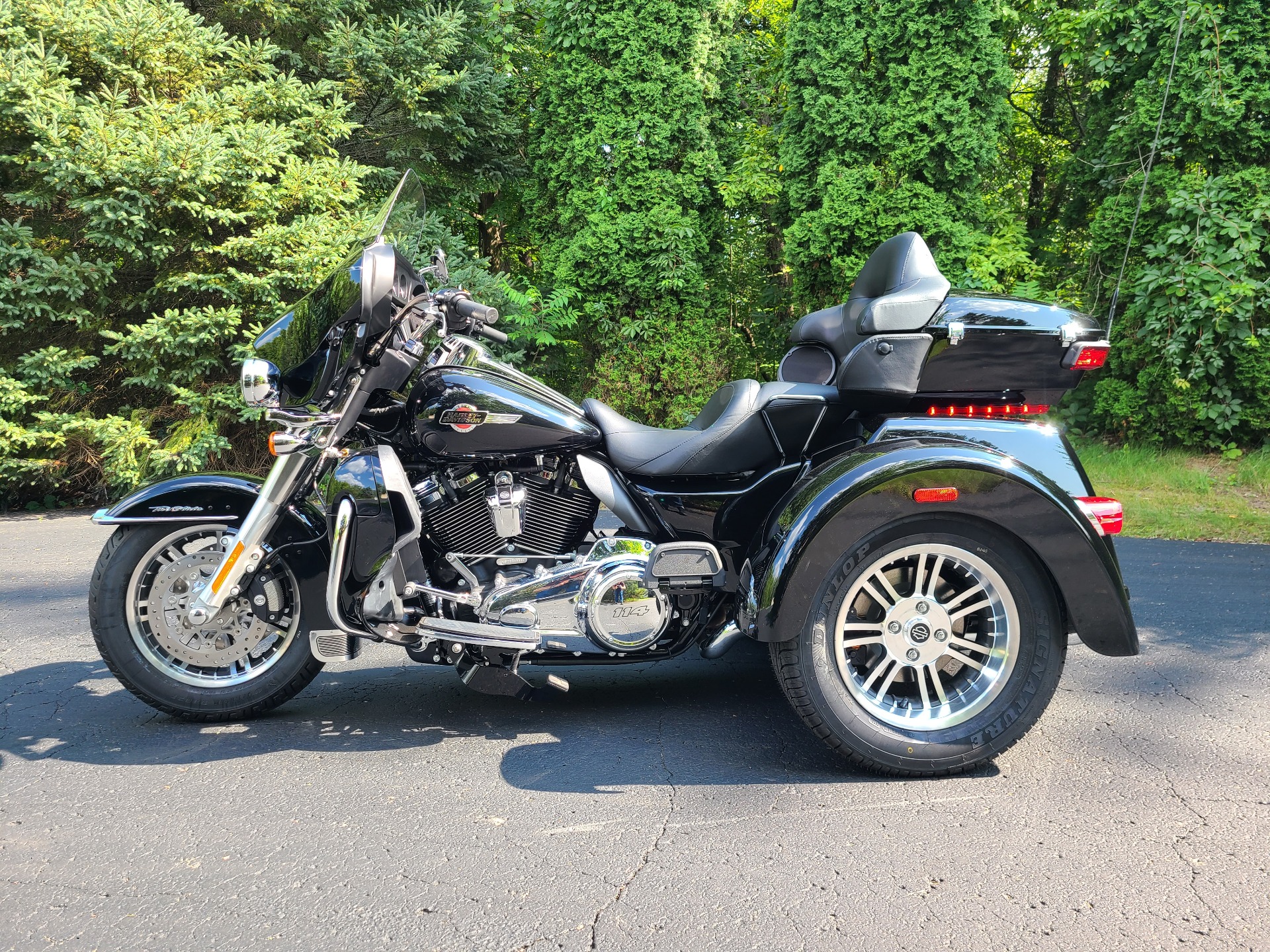 2023 Harley-Davidson Tri Glide® Ultra in Portage, Michigan - Photo 5