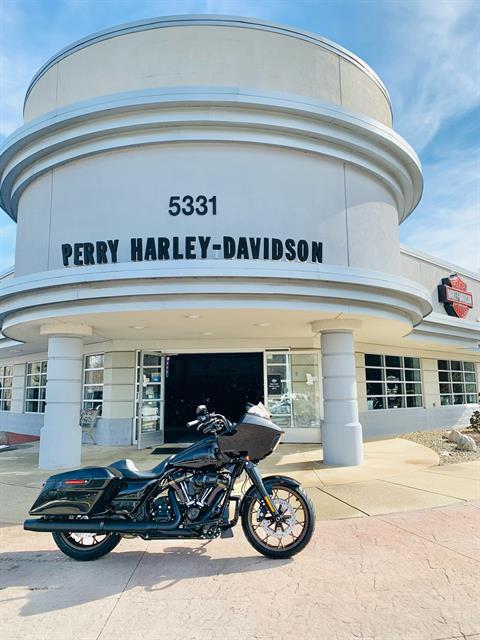 2022 Harley-Davidson Road Glide® ST in Portage, Michigan - Photo 14