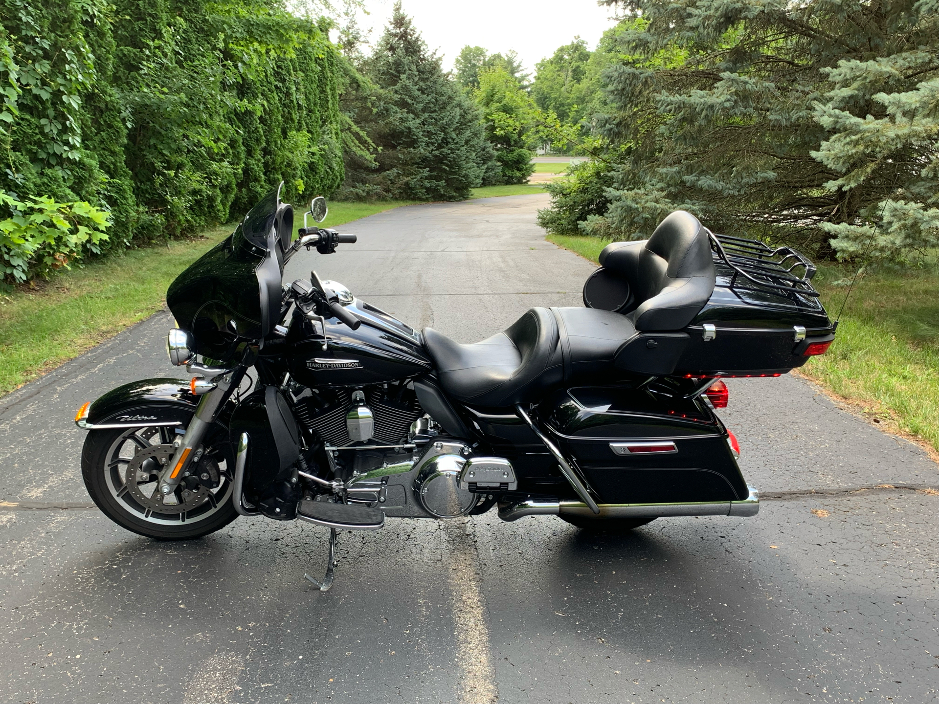 2014 Harley-Davidson Electra Glide® Ultra Classic® in Portage, Michigan - Photo 15