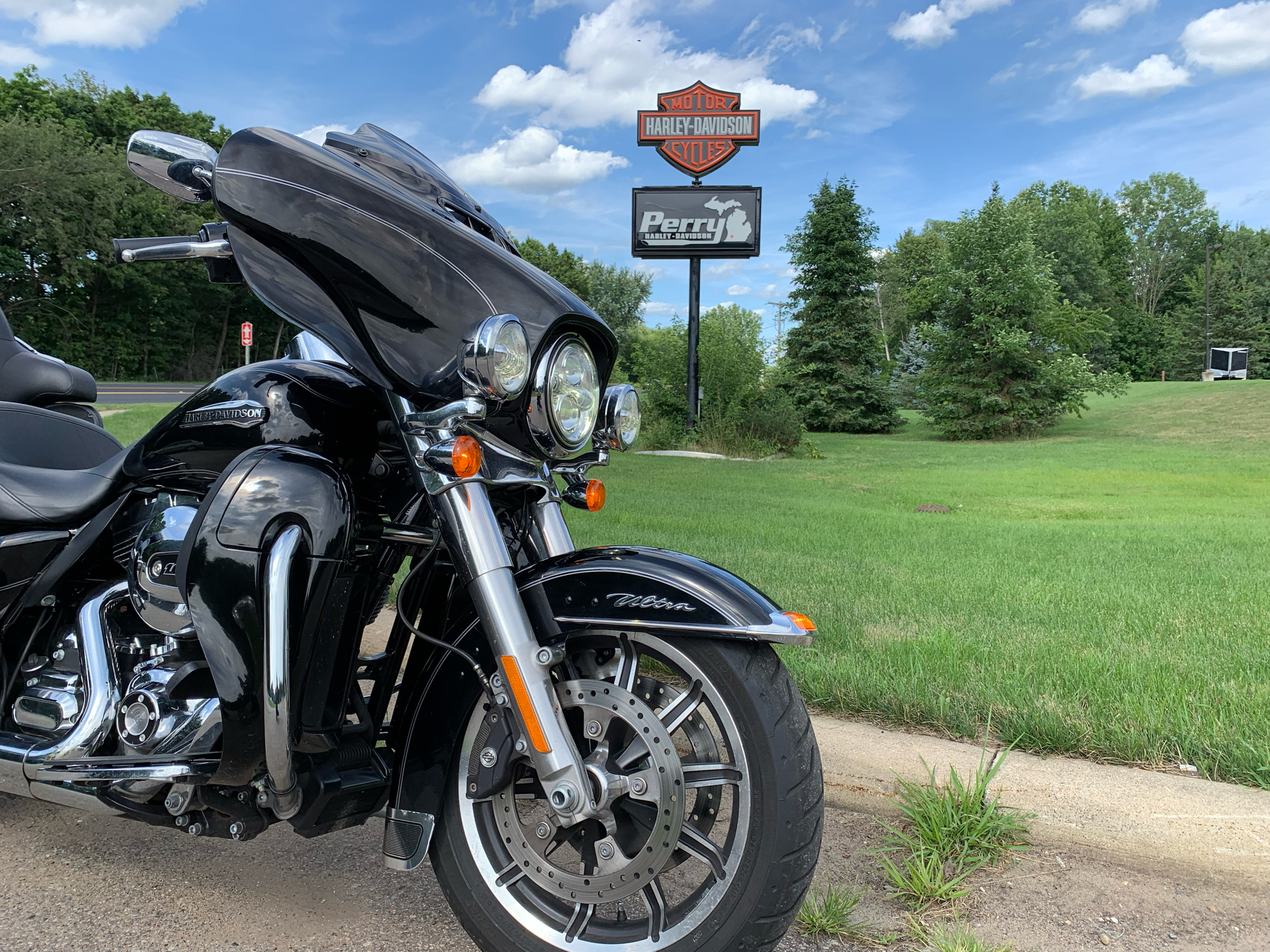 2014 Harley-Davidson Electra Glide® Ultra Classic® in Portage, Michigan - Photo 28