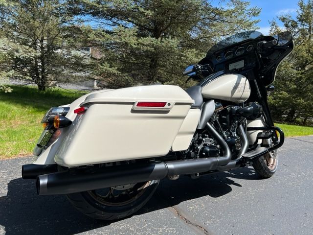 2023 Harley-Davidson Street Glide® ST in Portage, Michigan - Photo 4