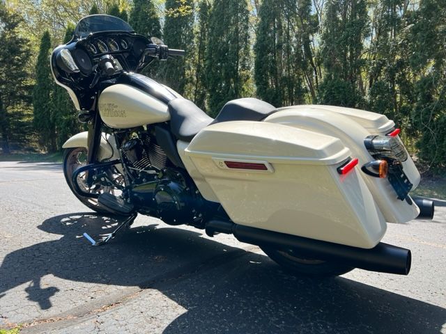 2023 Harley-Davidson Street Glide® ST in Portage, Michigan - Photo 6