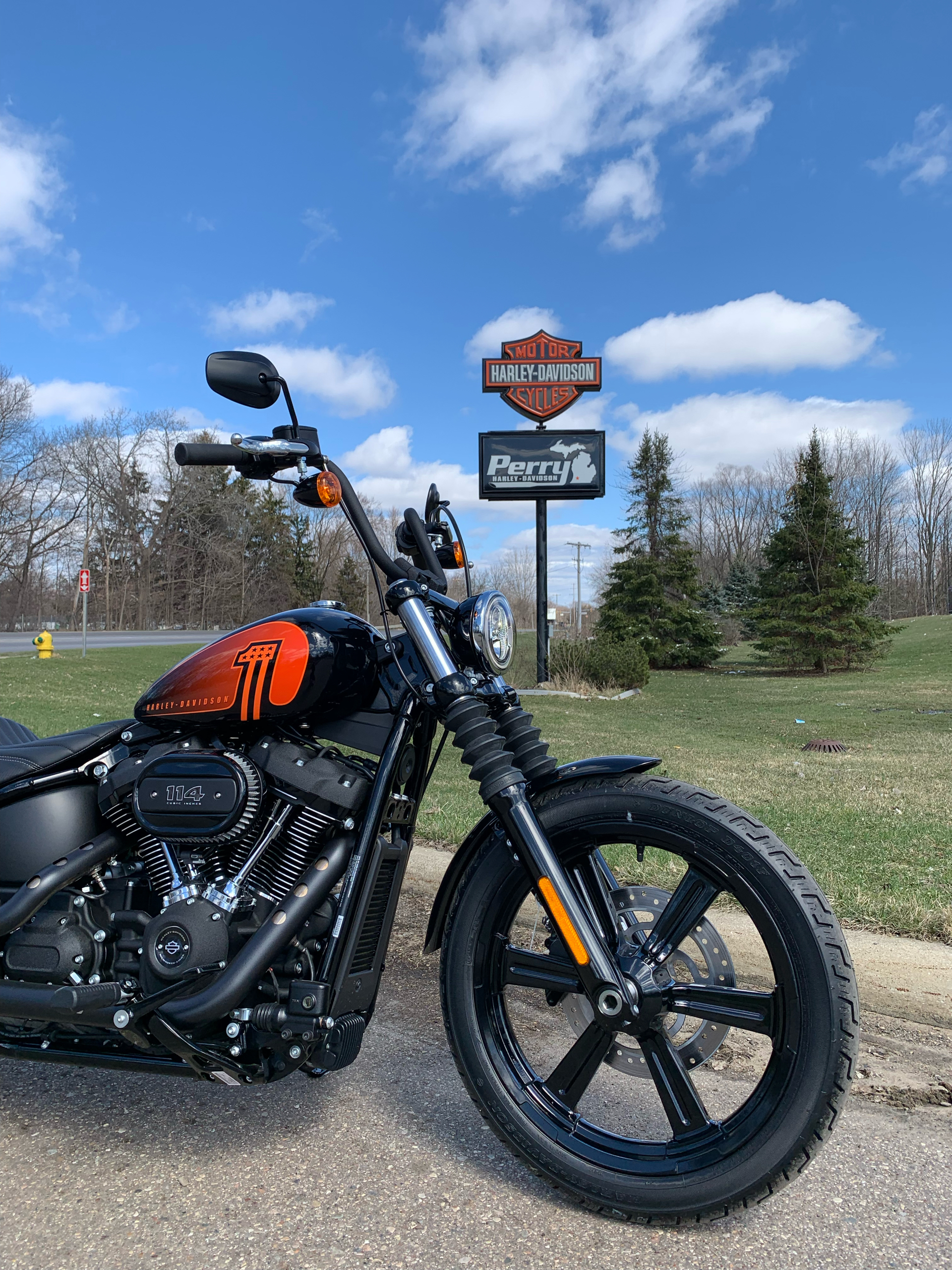 2022 Harley-Davidson Street Bob® 114 in Portage, Michigan - Photo 7