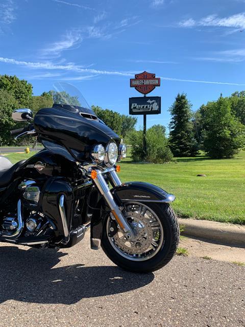 2022 Harley-Davidson Tri Glide® Ultra in Portage, Michigan - Photo 9