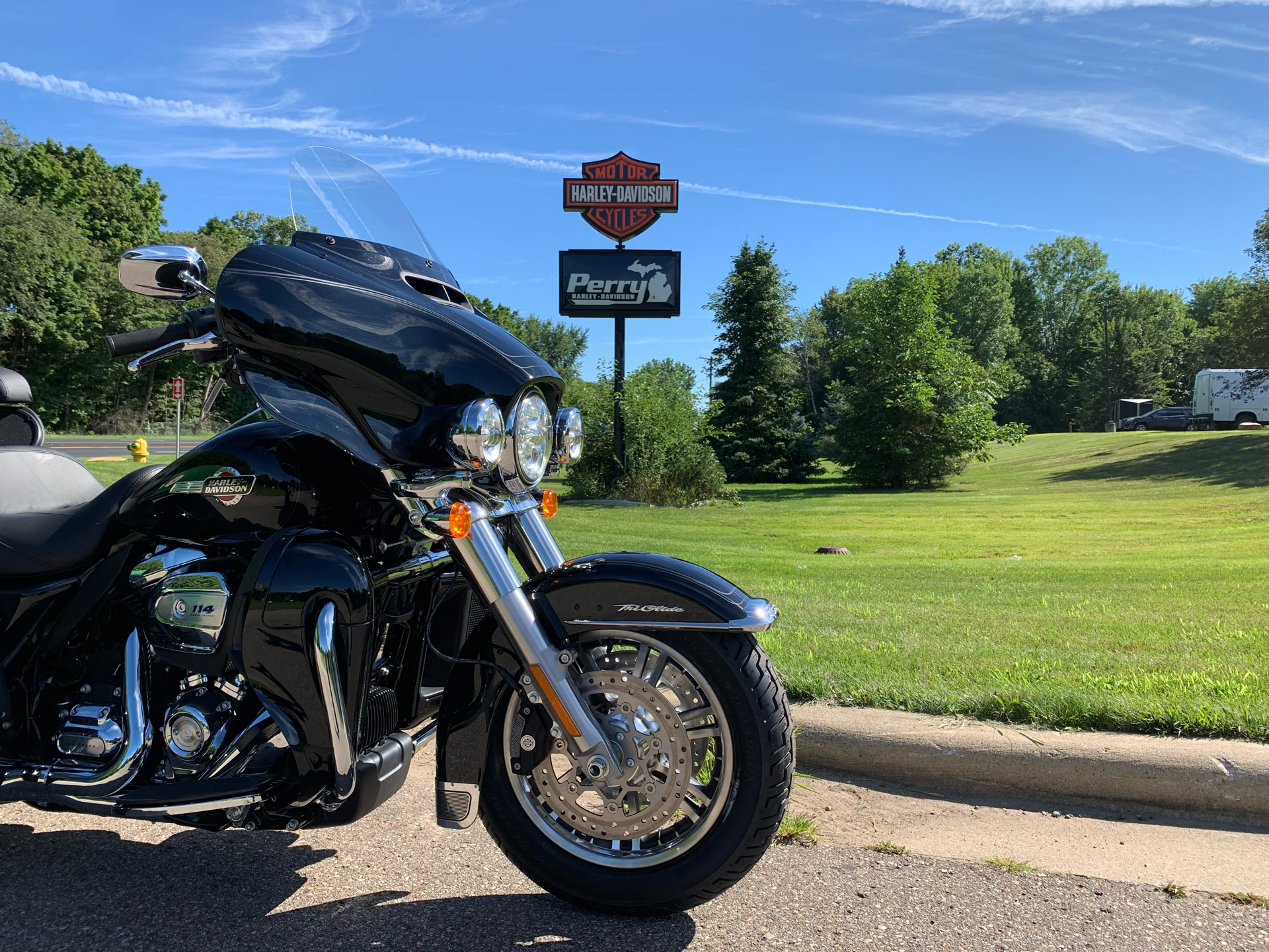 2022 Harley-Davidson Tri Glide® Ultra in Portage, Michigan - Photo 11