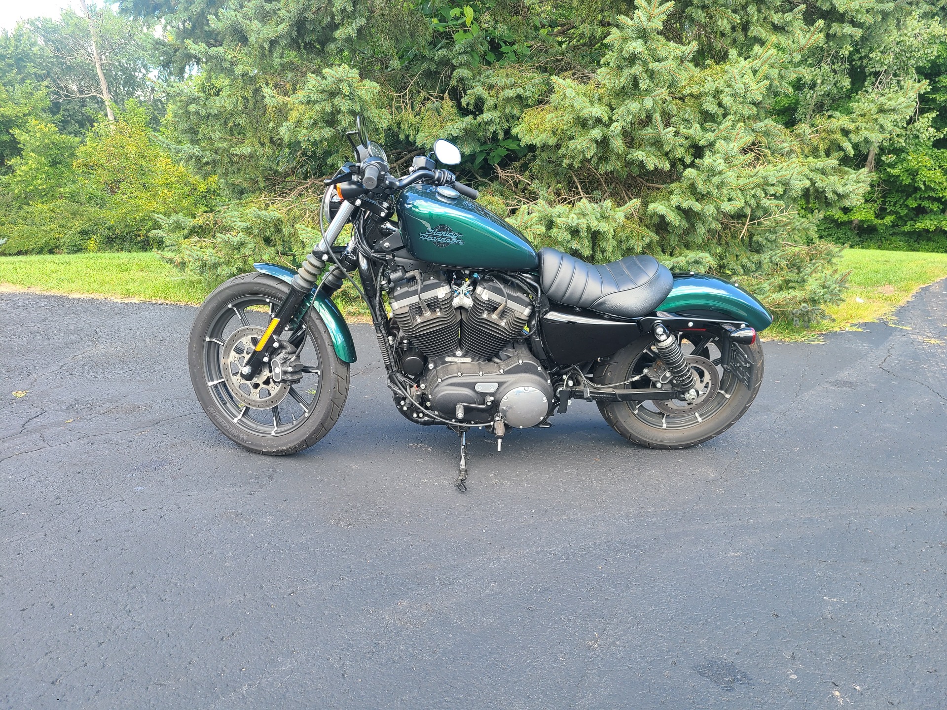 2021 Harley-Davidson Iron 883™ in Portage, Michigan - Photo 5