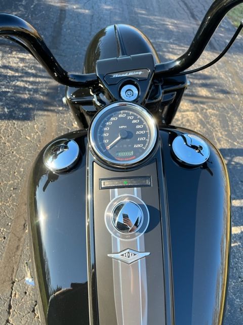 2022 Harley-Davidson Road King® Special in Portage, Michigan - Photo 9