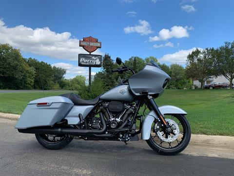 2023 Harley-Davidson Road Glide® Special in Portage, Michigan - Photo 1