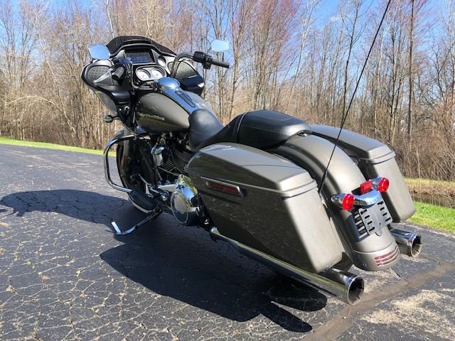2019 Harley-Davidson Road Glide® in Portage, Michigan - Photo 6