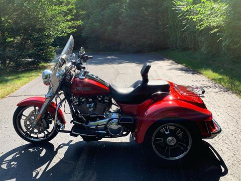 2018 Harley-Davidson Freewheeler® in Portage, Michigan - Photo 6
