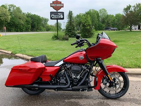 2022 Harley-Davidson Road Glide® Special in Portage, Michigan - Photo 1