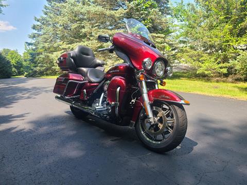 2017 Harley-Davidson Ultra Limited Low in Portage, Michigan - Photo 3