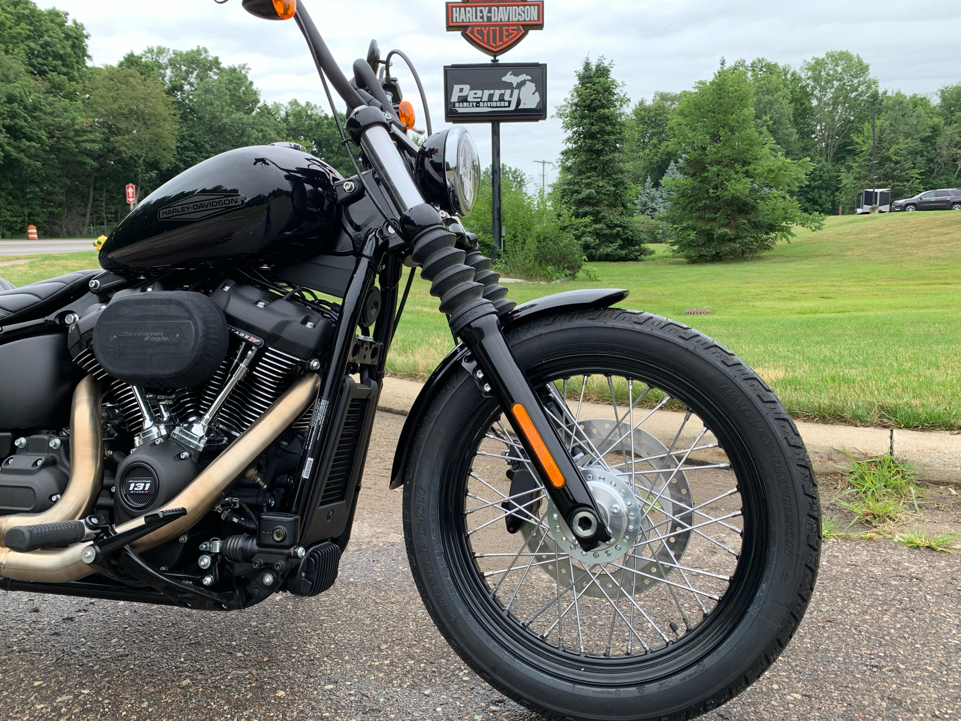 2021 Harley-Davidson Street Bob® 114 in Portage, Michigan - Photo 2