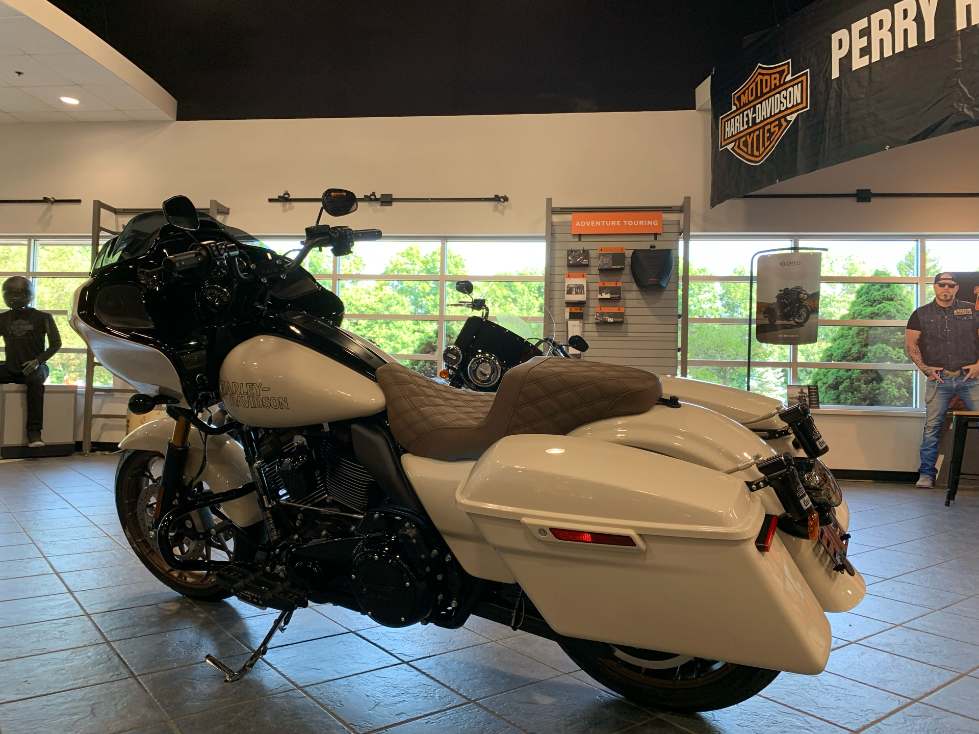 2023 Harley-Davidson Road Glide® ST in Portage, Michigan - Photo 5
