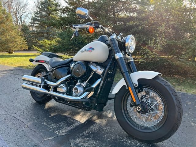 2019 Harley-Davidson Softail Slim® in Portage, Michigan - Photo 2
