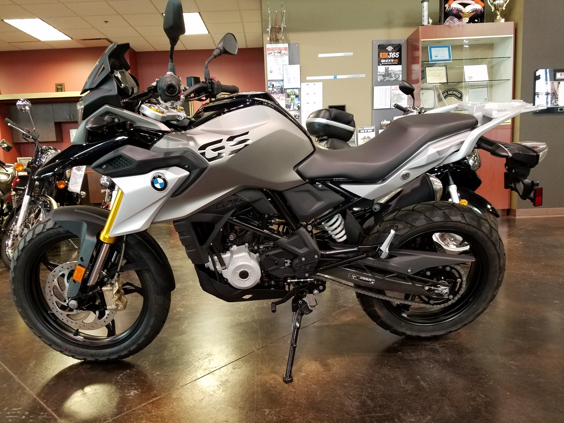 2019 bmw g 310 r top speed