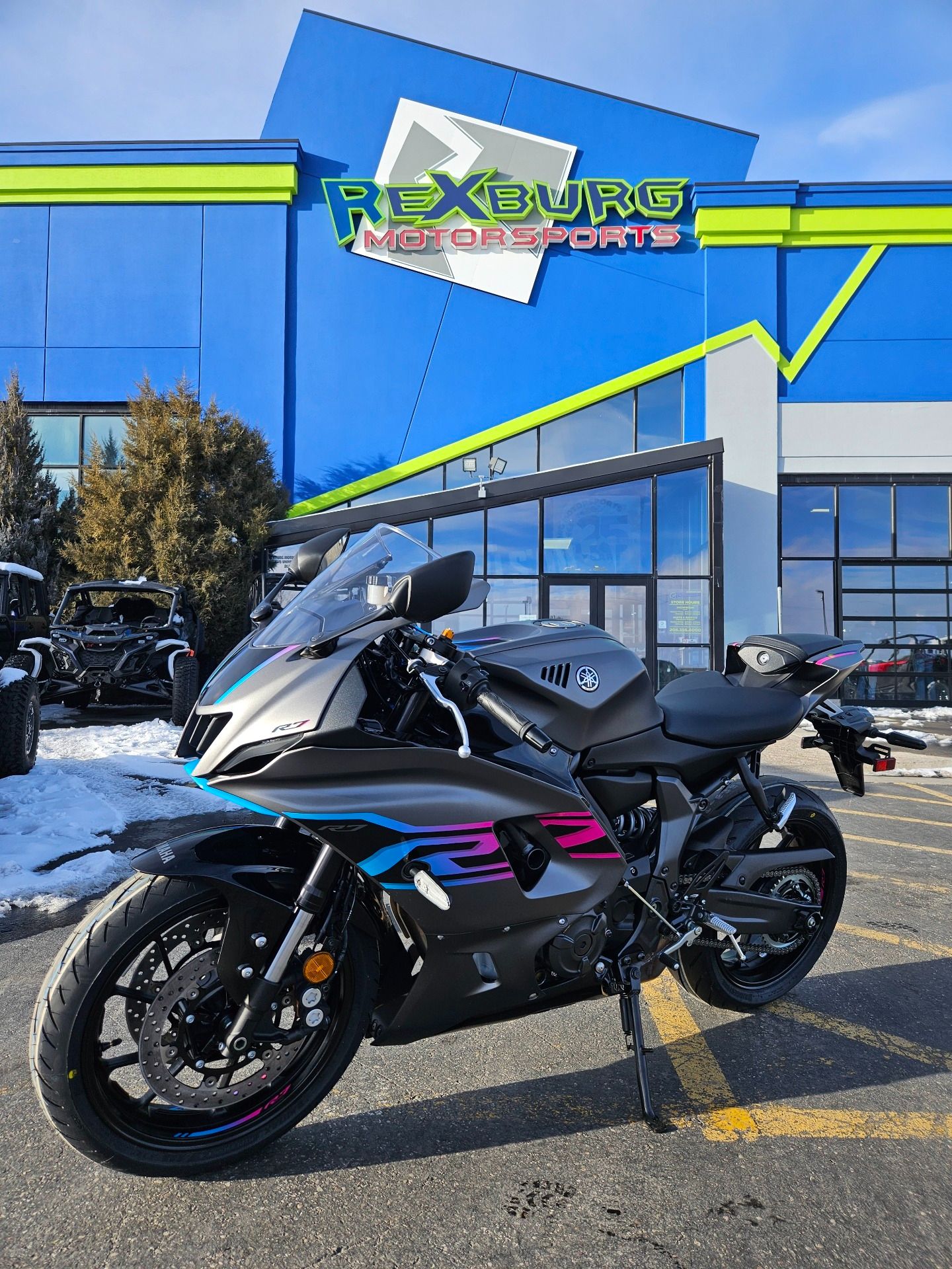 New 2024 Yamaha YZFR7 Motorcycles in Rexburg ID M11887 Matte Gray