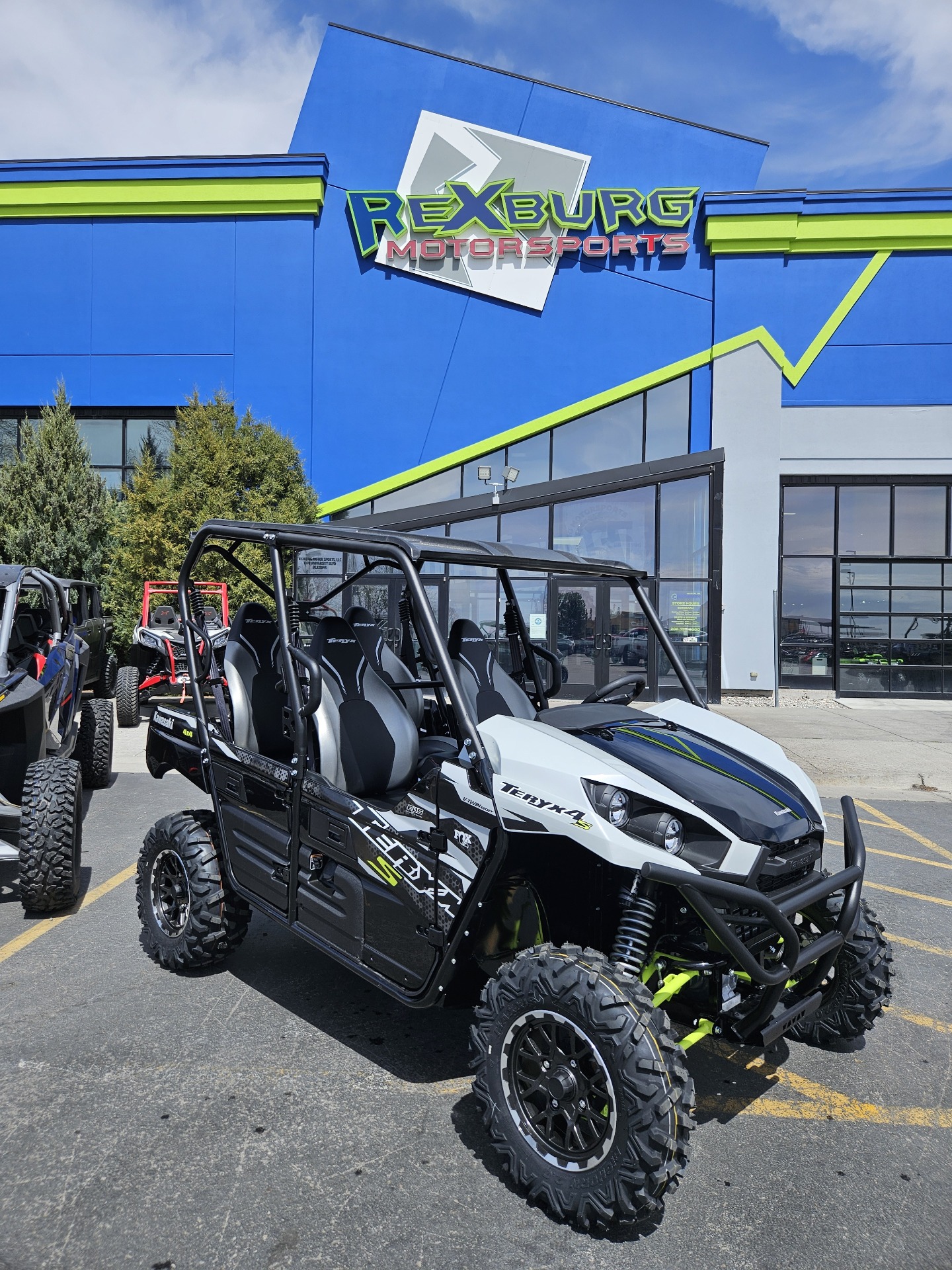 2024 Kawasaki Teryx4 S LE in Rexburg, Idaho - Photo 2