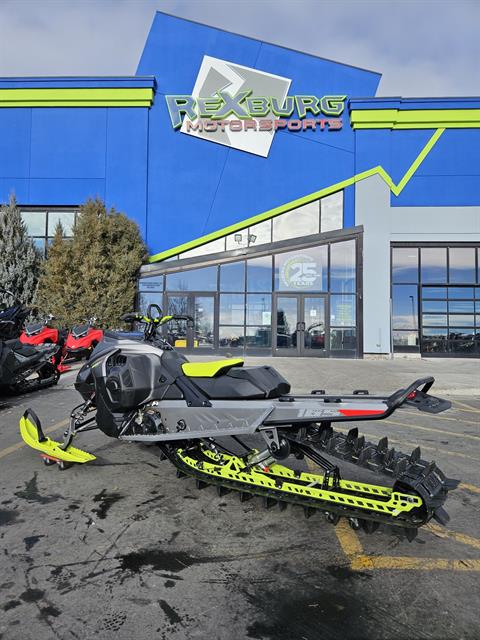2023 Ski-Doo Summit X Expert 165 850 E-TEC Turbo R SHOT PowderMax X-Light 3.0 w/ 10.25 in. Touchscreen HAC in Rexburg, Idaho - Photo 4
