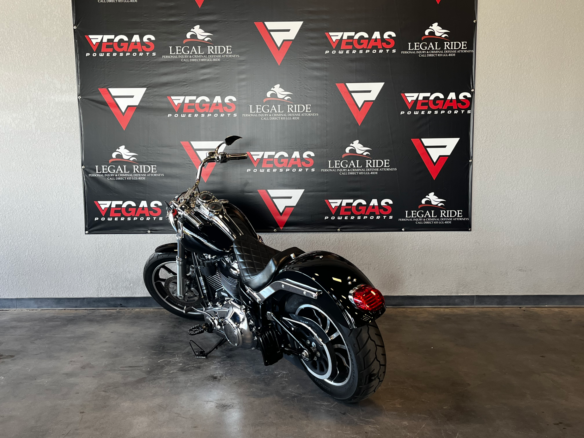 2019 Harley-Davidson Low Rider® in Las Vegas, Nevada - Photo 4