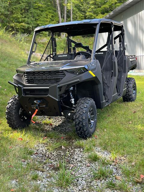 2025 Polaris Ranger Crew 1000 Premium in Hillsboro, New Hampshire - Photo 2