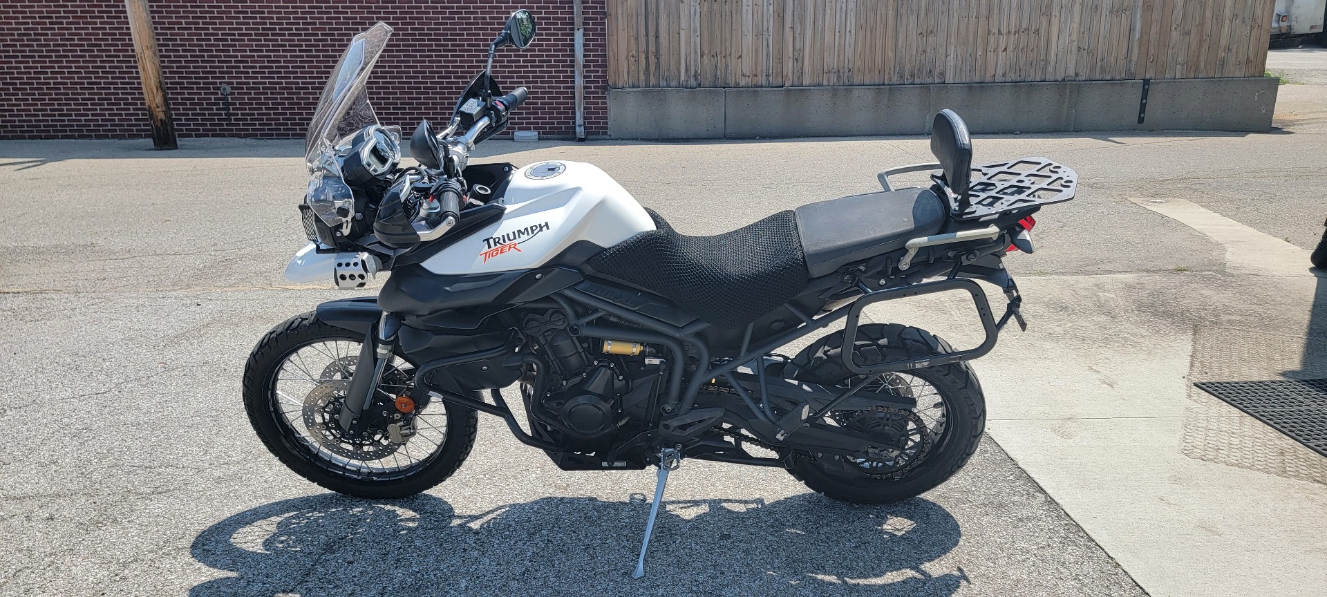 2014 Triumph Tiger 800 XC ABS in Indianapolis, Indiana - Photo 3