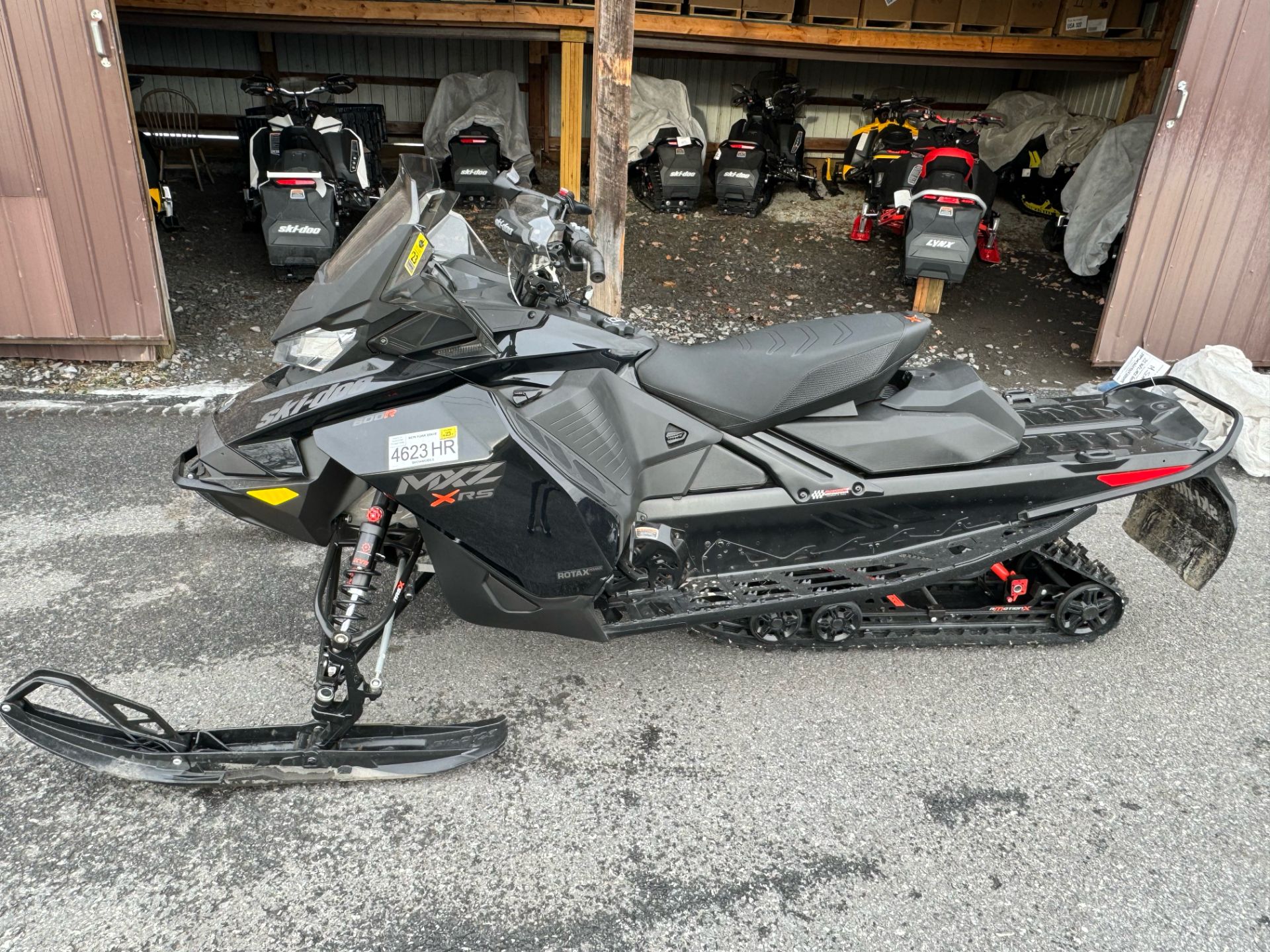 2022 Ski-Doo MXZ X-RS 600R E-TEC ES RipSaw 1.25 in Hudson Falls, New York - Photo 1