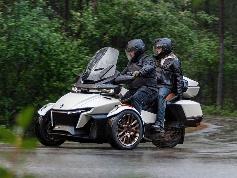 2024 Can-Am Spyder RT Sea-to-Sky in Queensbury, New York - Photo 11