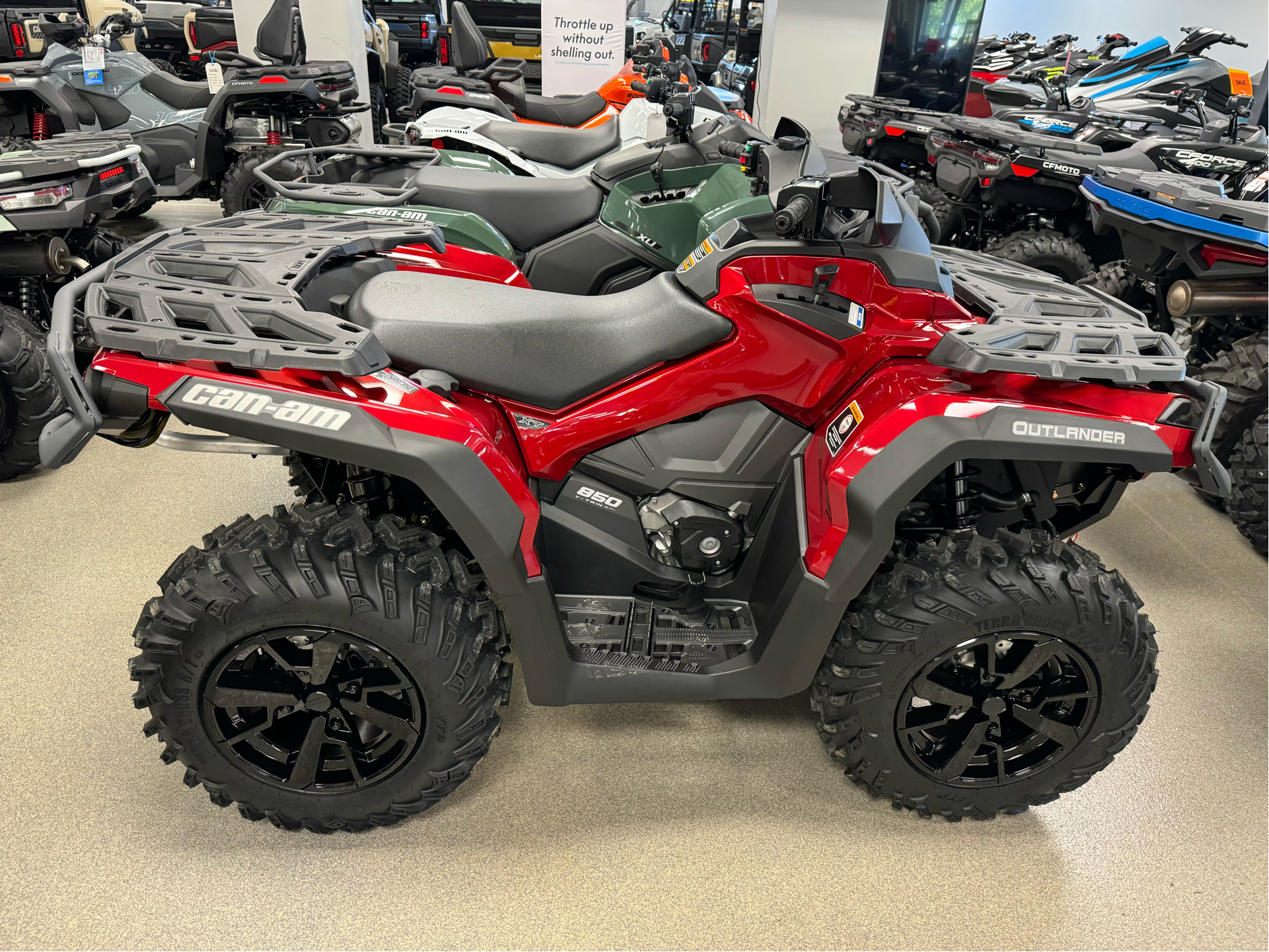 2024 Can-Am Outlander XT 850 in Queensbury, New York - Photo 1