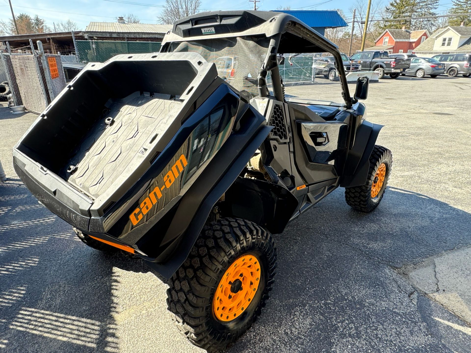 2021 Can-Am Commander X-TP 1000R in Queensbury, New York - Photo 4