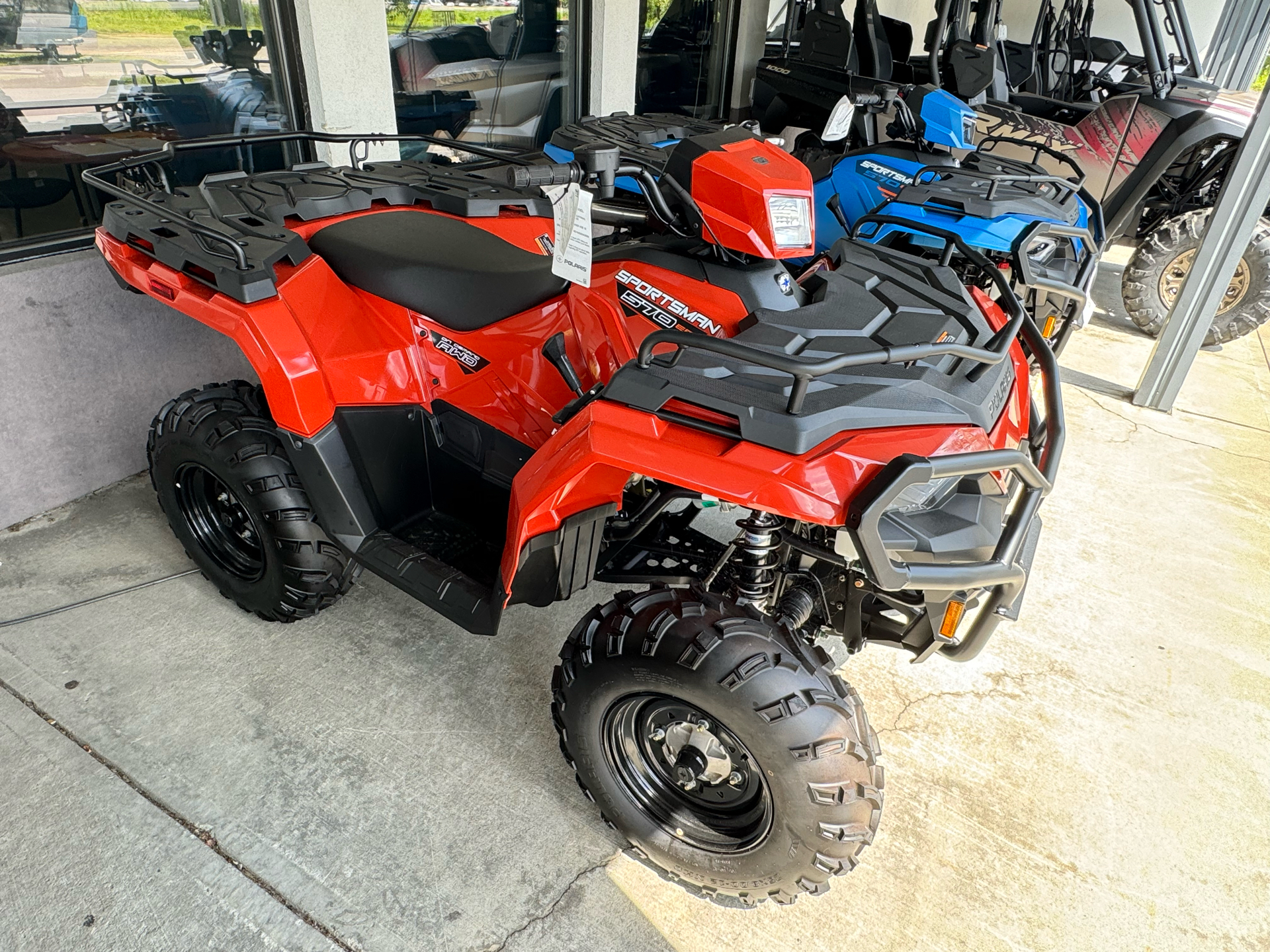 2024 Polaris Sportsman 570 EPS in Queensbury, New York - Photo 2