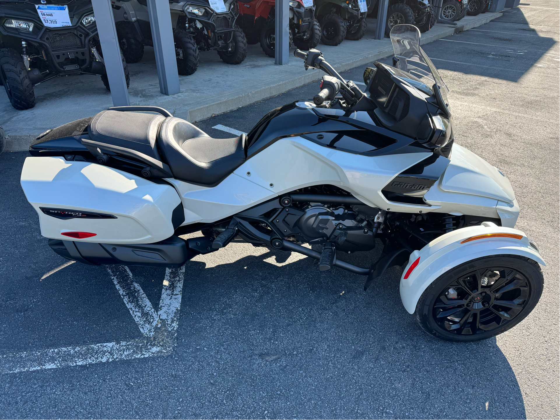 2024 Can-Am Spyder F3-T in Queensbury, New York - Photo 1