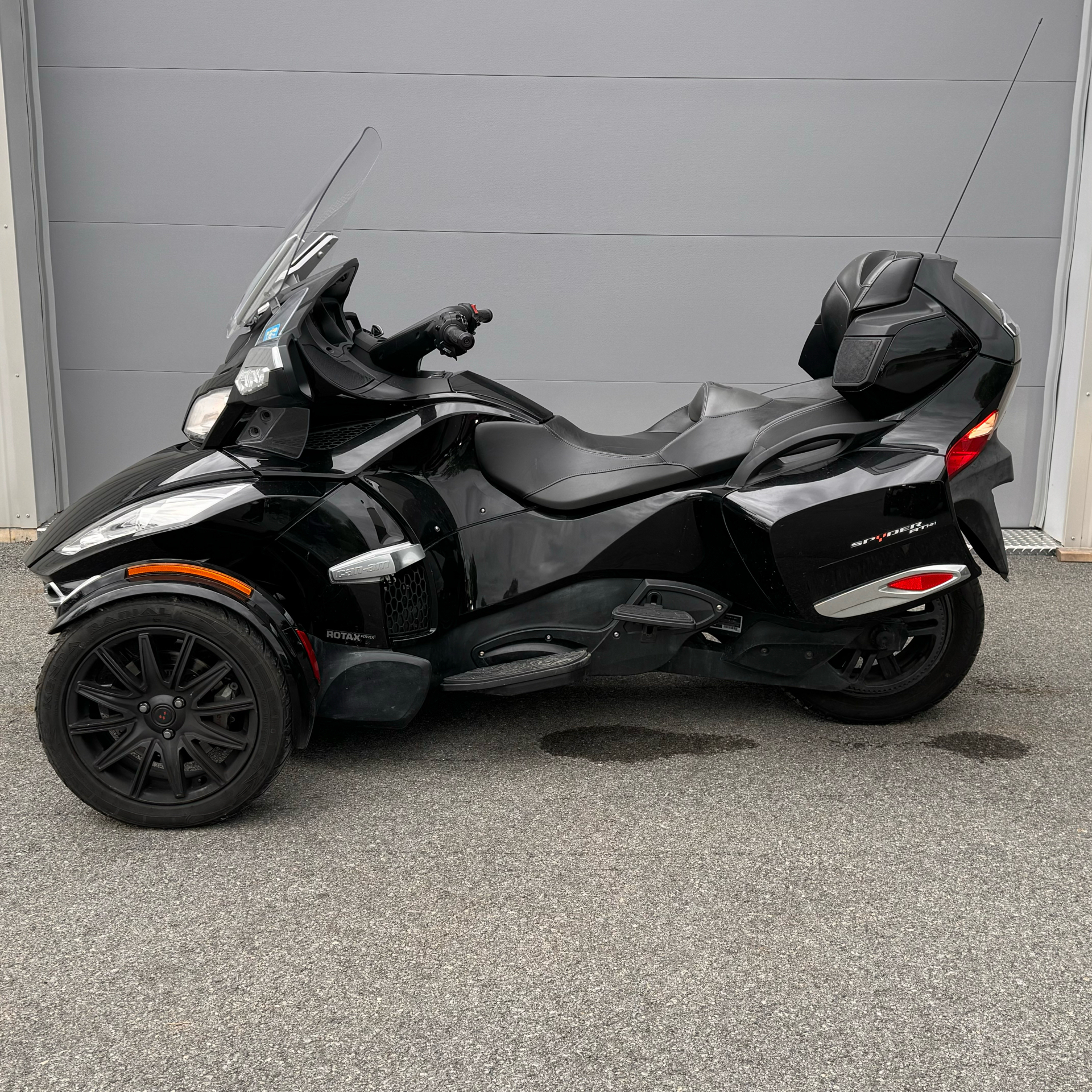 2015 Can-Am Spyder® RT-S SE6 in Queensbury, New York - Photo 1