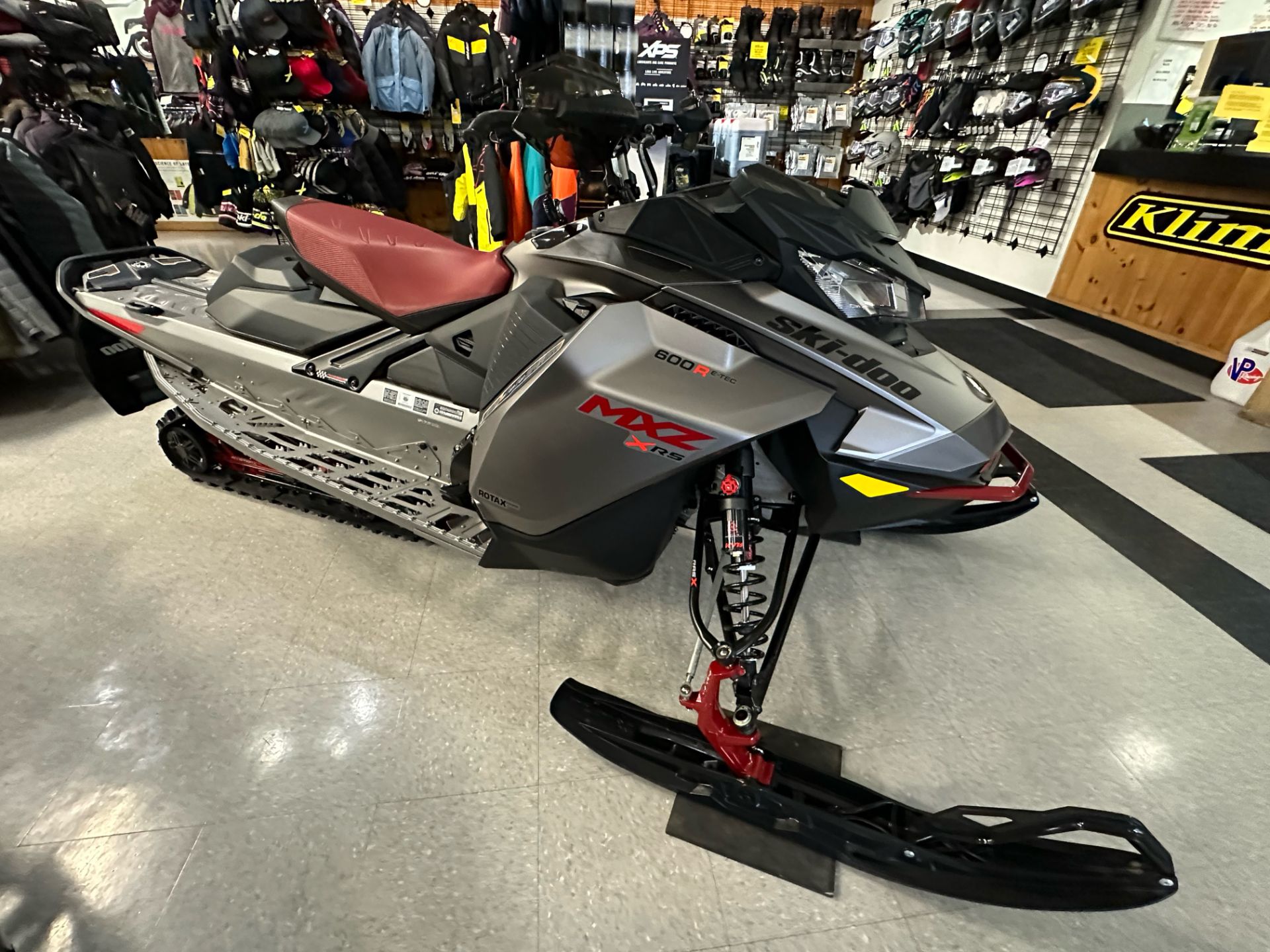 2023 Ski-Doo MXZ X-RS 600R E-TEC ES RipSaw 1.5 in Hudson Falls, New York - Photo 1