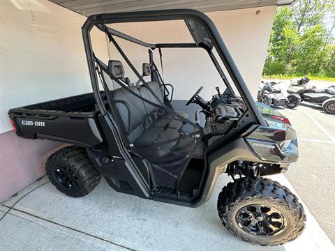 2024 Can-Am Defender DPS HD9 in Queensbury, New York - Photo 1