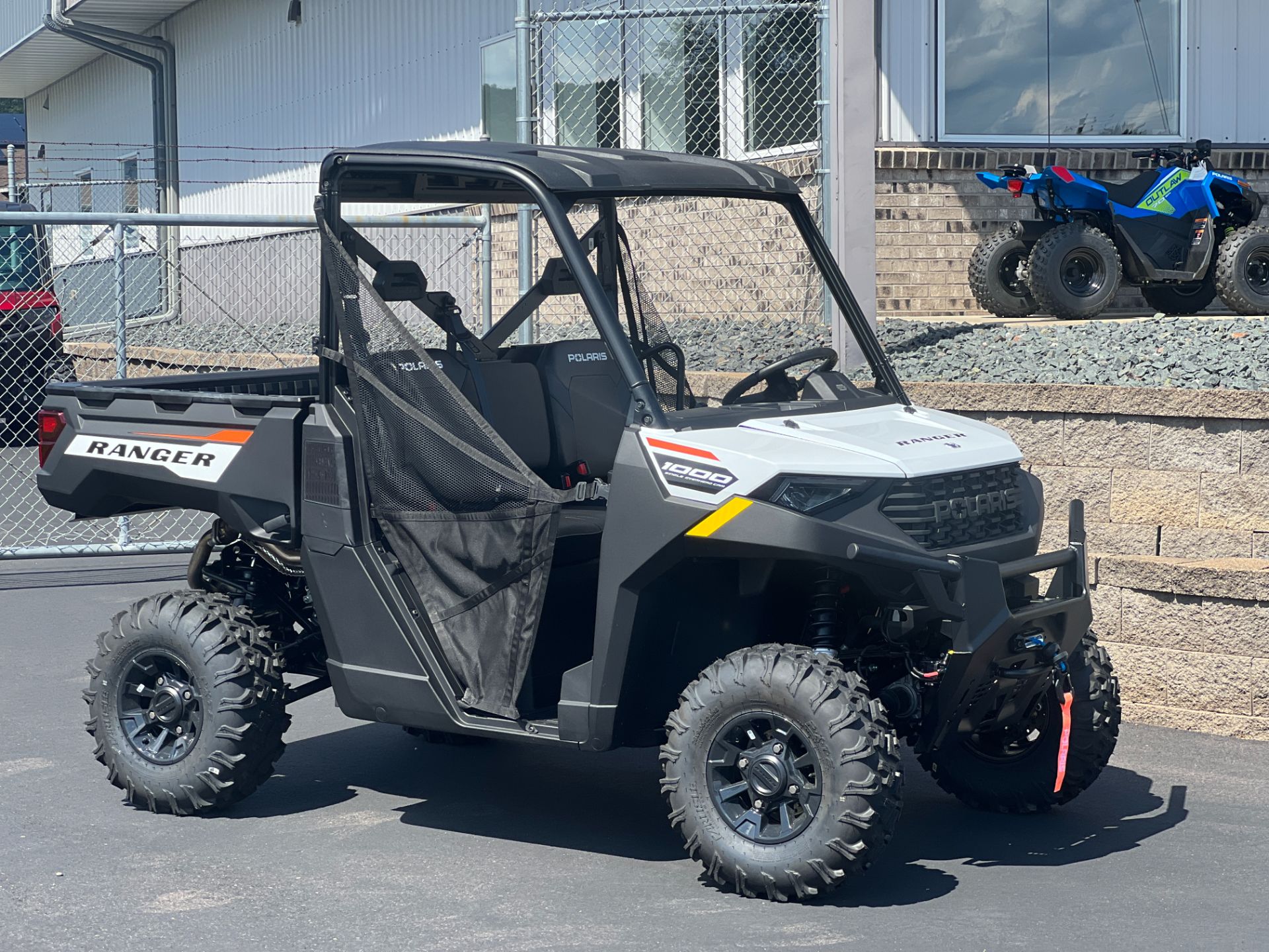 2025 Polaris Ranger 1000 Premium in Altoona, Wisconsin - Photo 3