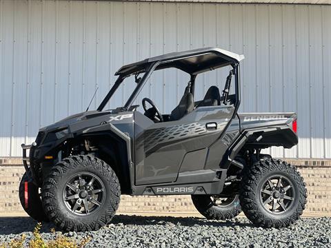 2025 Polaris General XP 1000 Premium in Altoona, Wisconsin - Photo 1