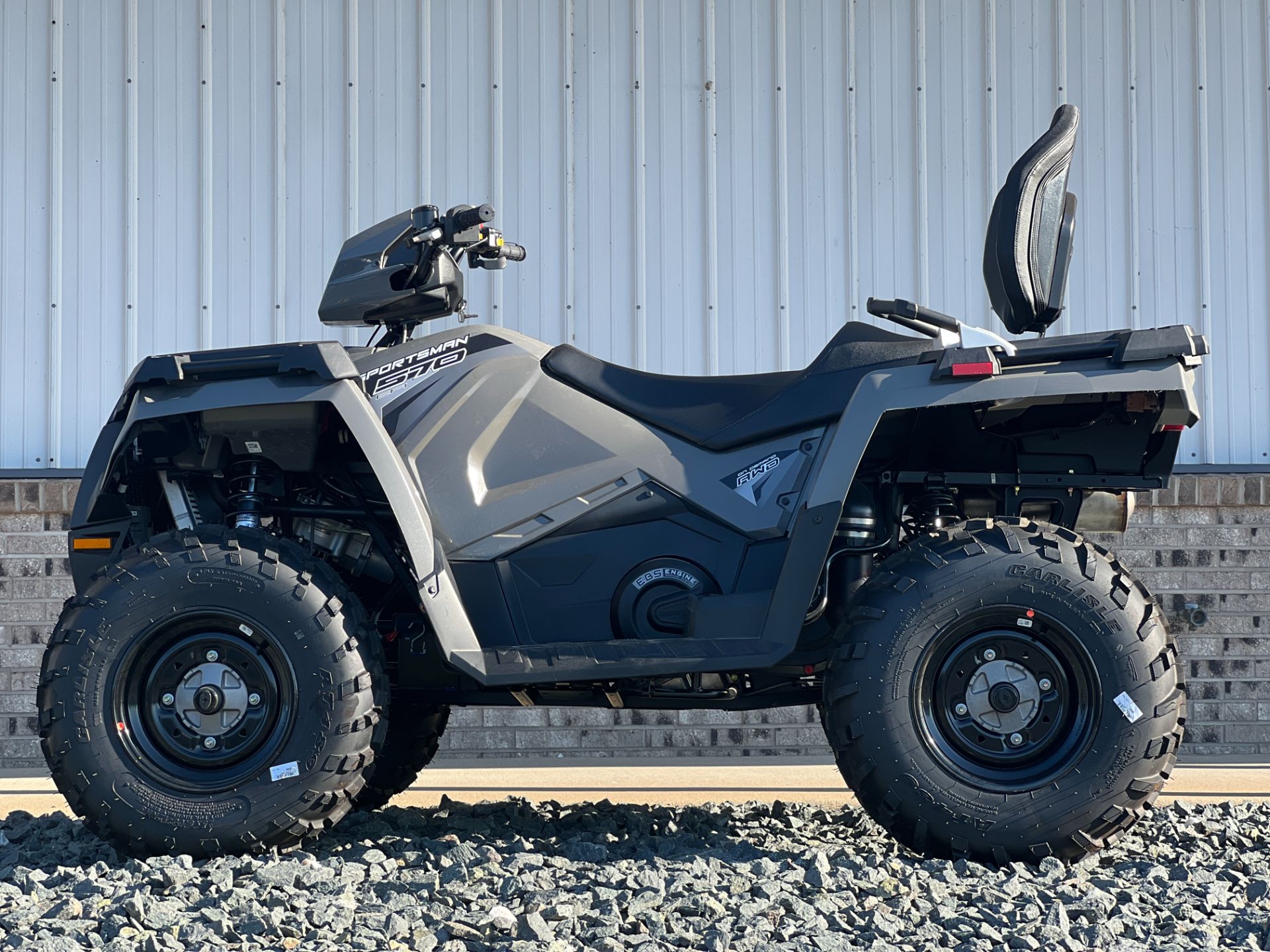 2024 Polaris Sportsman Touring 570 EPS in Altoona, Wisconsin - Photo 2