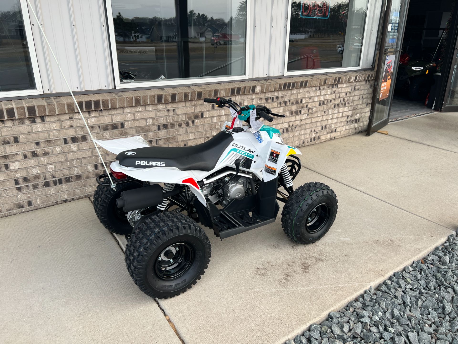 2024 Polaris Outlaw 110 EFI in Altoona, Wisconsin - Photo 1