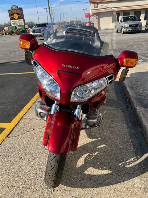 2001 Honda Gold Wing in Valparaiso, Indiana - Photo 4