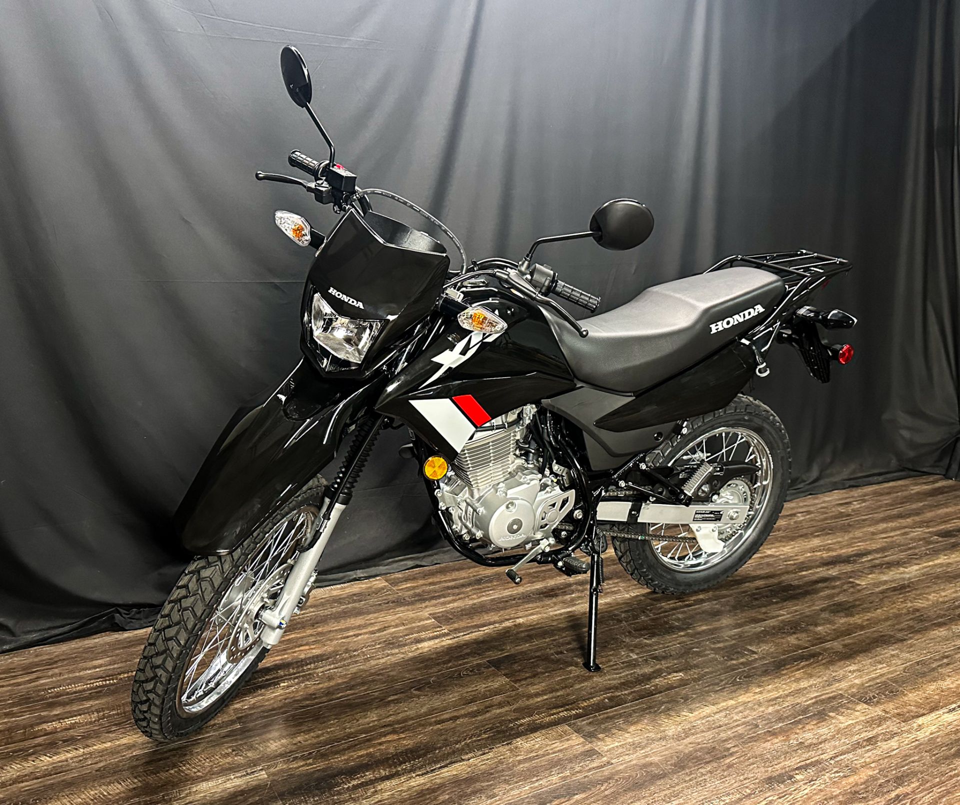 2023 Honda XR150L in De Pere, Wisconsin - Photo 3