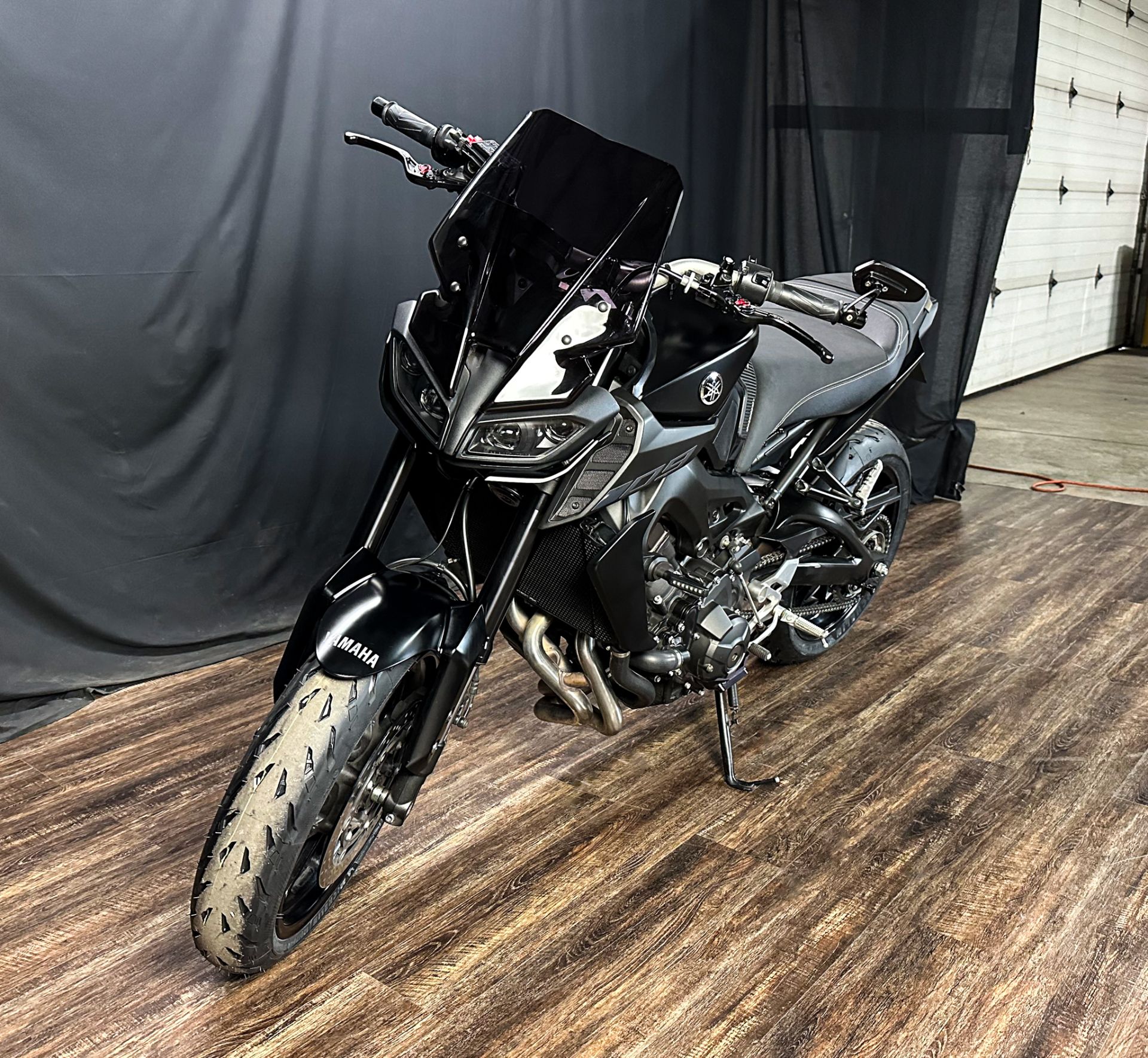 2018 Yamaha MT-09 in De Pere, Wisconsin - Photo 4