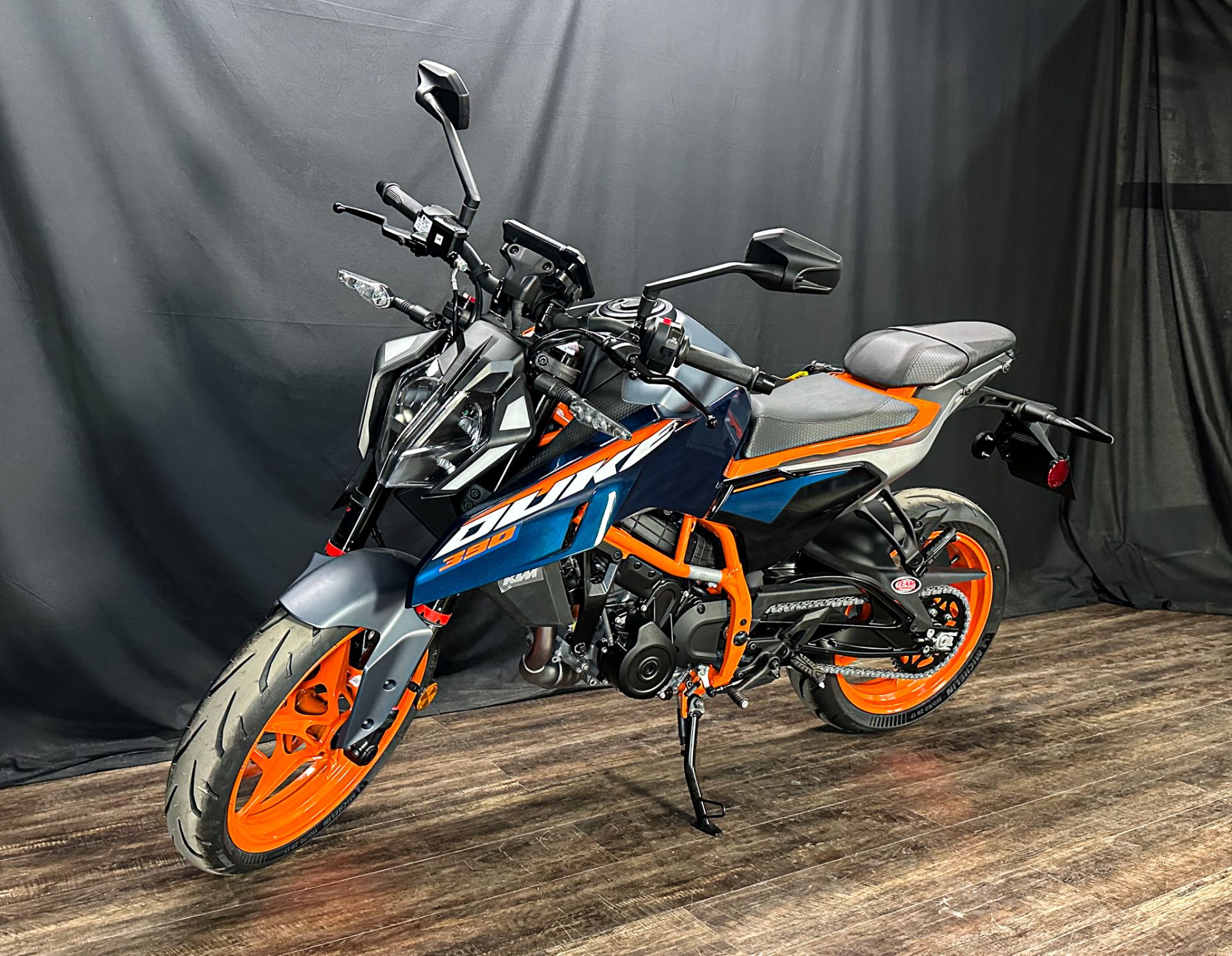 2024 KTM 390 Duke in De Pere, Wisconsin - Photo 4