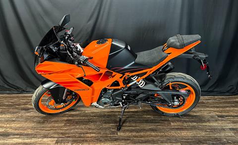 2024 KTM RC 390 in De Pere, Wisconsin - Photo 4