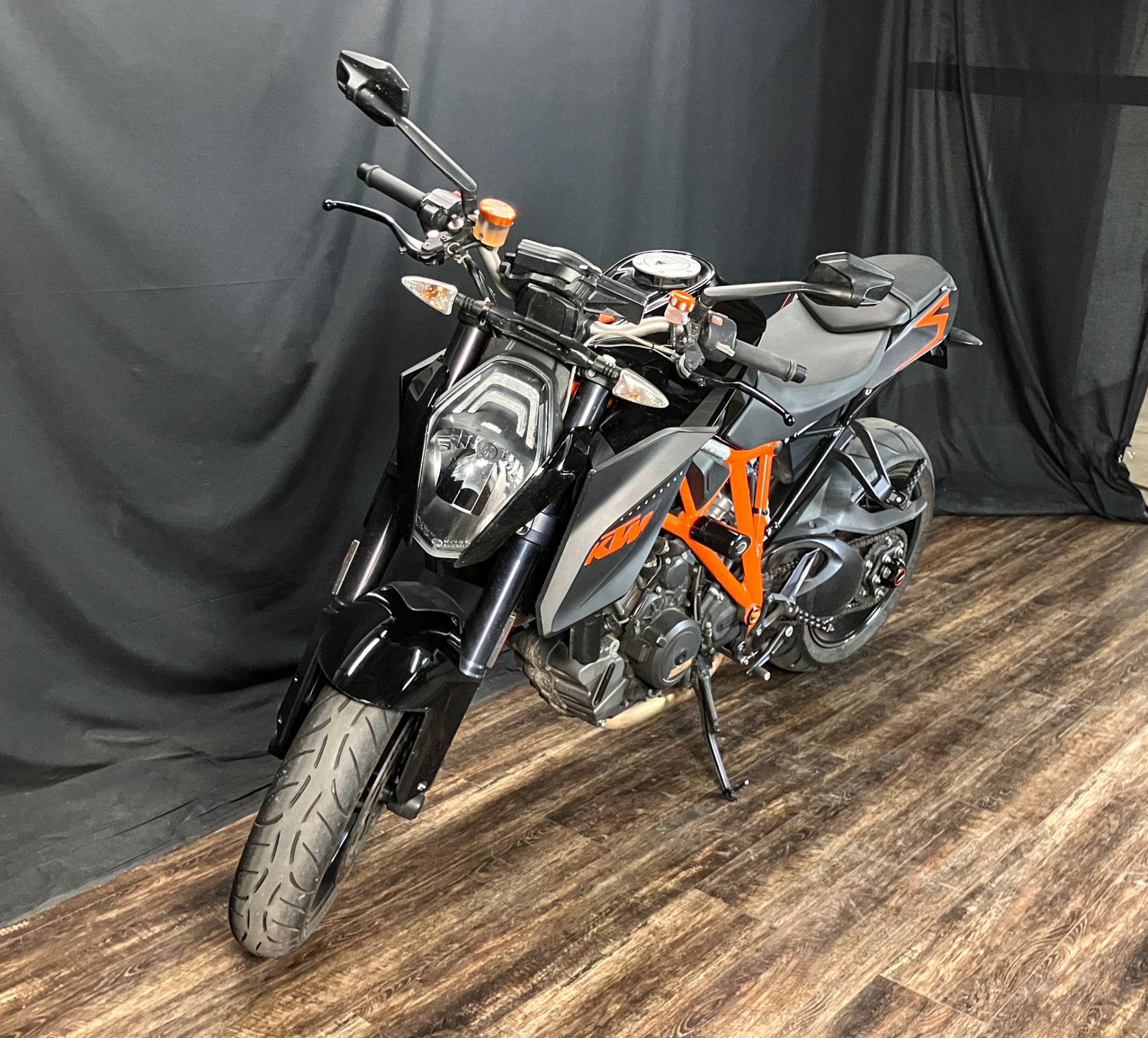 2015 KTM 1290 Super Duke R in De Pere, Wisconsin - Photo 4