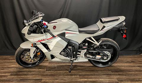 2025 Honda CBR600RR in De Pere, Wisconsin - Photo 3