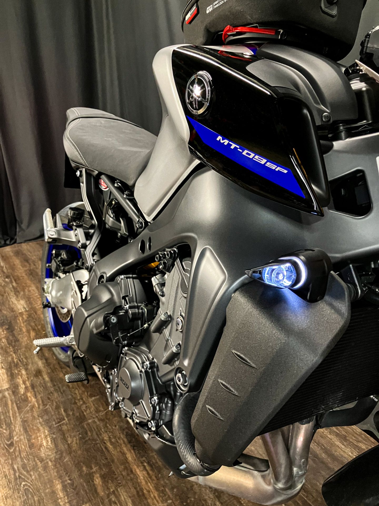 2023 Yamaha MT-09 SP in De Pere, Wisconsin - Photo 5